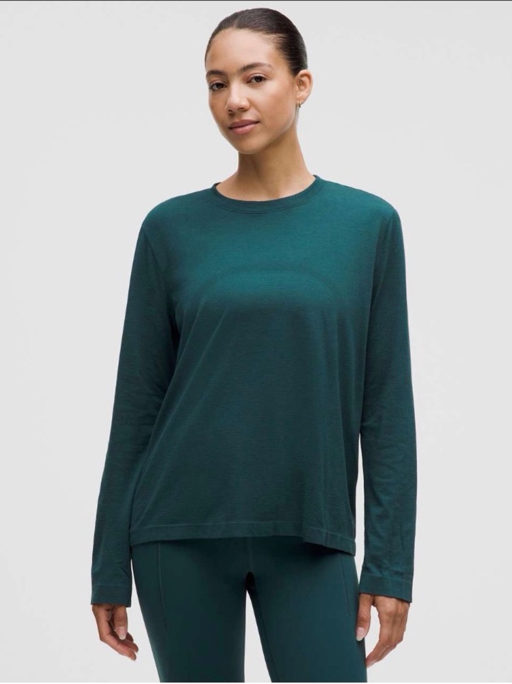 Lululemon Swiftly Relaxed Long-Sleeve Shirt *Updated Fit
Indochine Blue